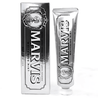 WhiteVibe – Marvis tannkrem med blekende mynte for frisk pust og reduksjon av overflateflekker, 85 ml