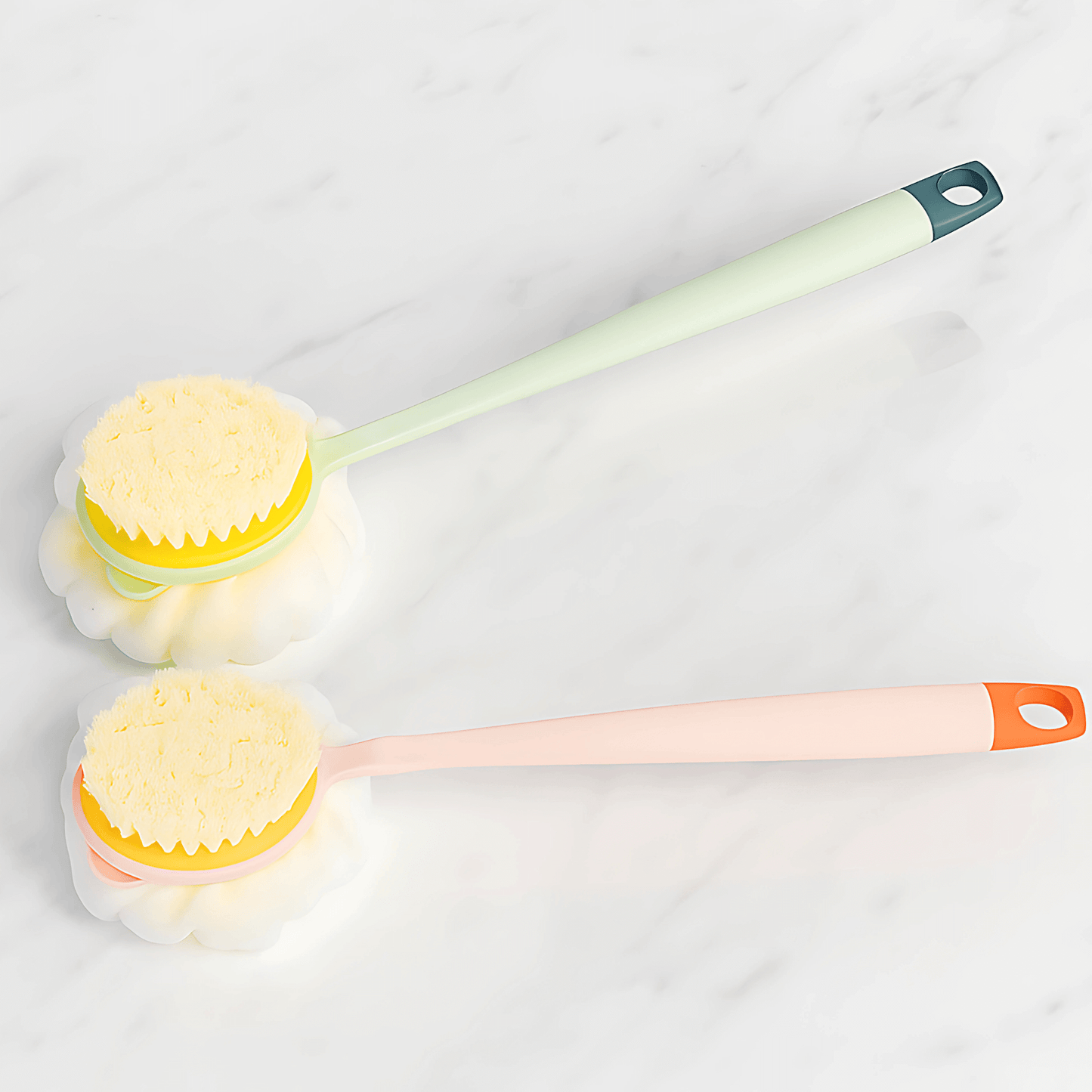 SilkScrub – Ryggborste med Långt Handtag & Dubbelsidig Mjuk Svamp för Bad och Massage